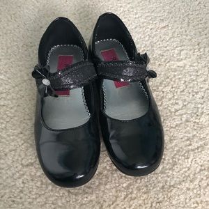 Girl black formal shoes